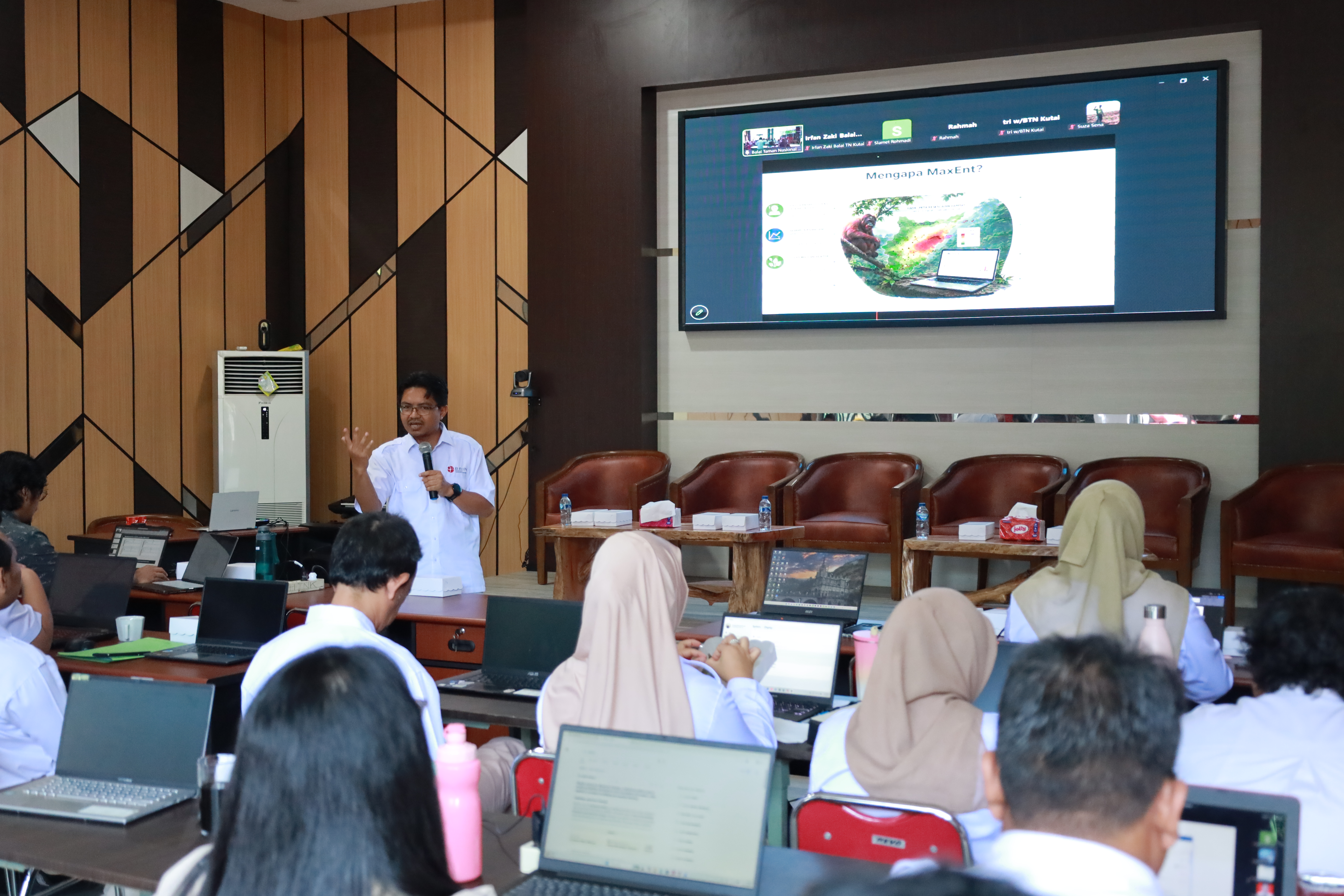 Balai Taman Nasional Kutai Tingkatkan Kapasitas SDM Melalui Pelatihan Pemodelan Kesesuaian Habitat Satwa Liar Sebagai Bentuk Kerja Sama dengan BRIN